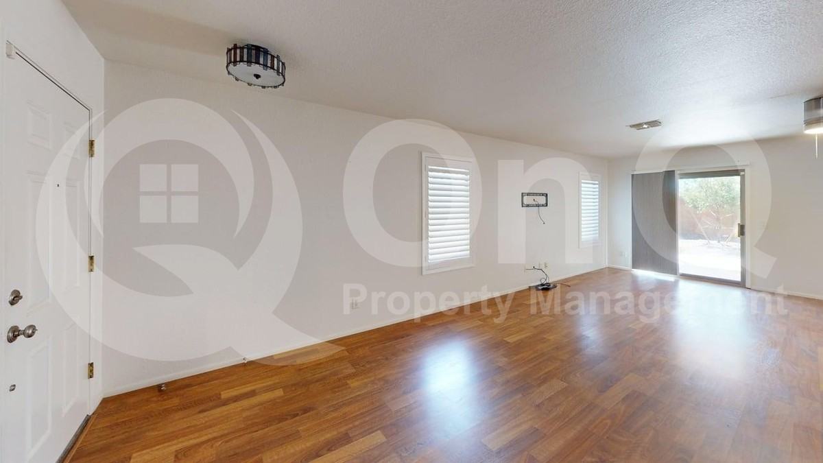 3945 W Pine Creek Way - Photo 6 of 23