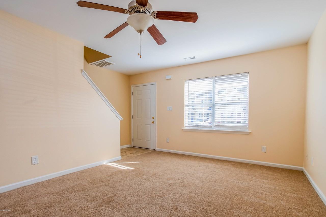 8010 Banister Loop - Photo 5 of 22
