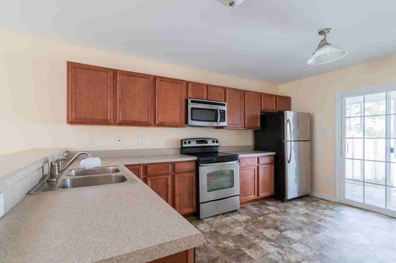 8010 Banister Loop - Photo 7 of 22