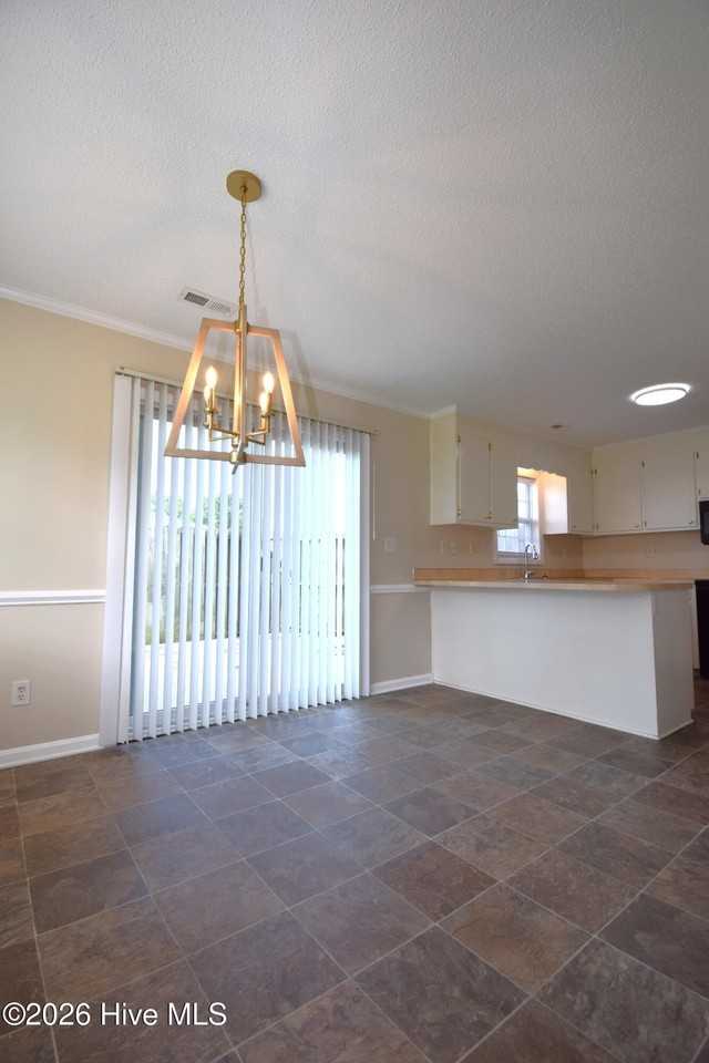 2380 Vineyard Dr #J1 - Photo 6 of 20