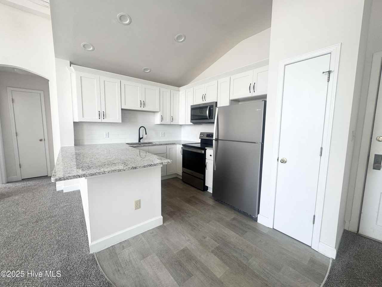 508 E Main St #304 - Photo 5 of 10