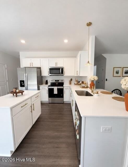 1095 Shoreline Dr - Photo 3 of 22