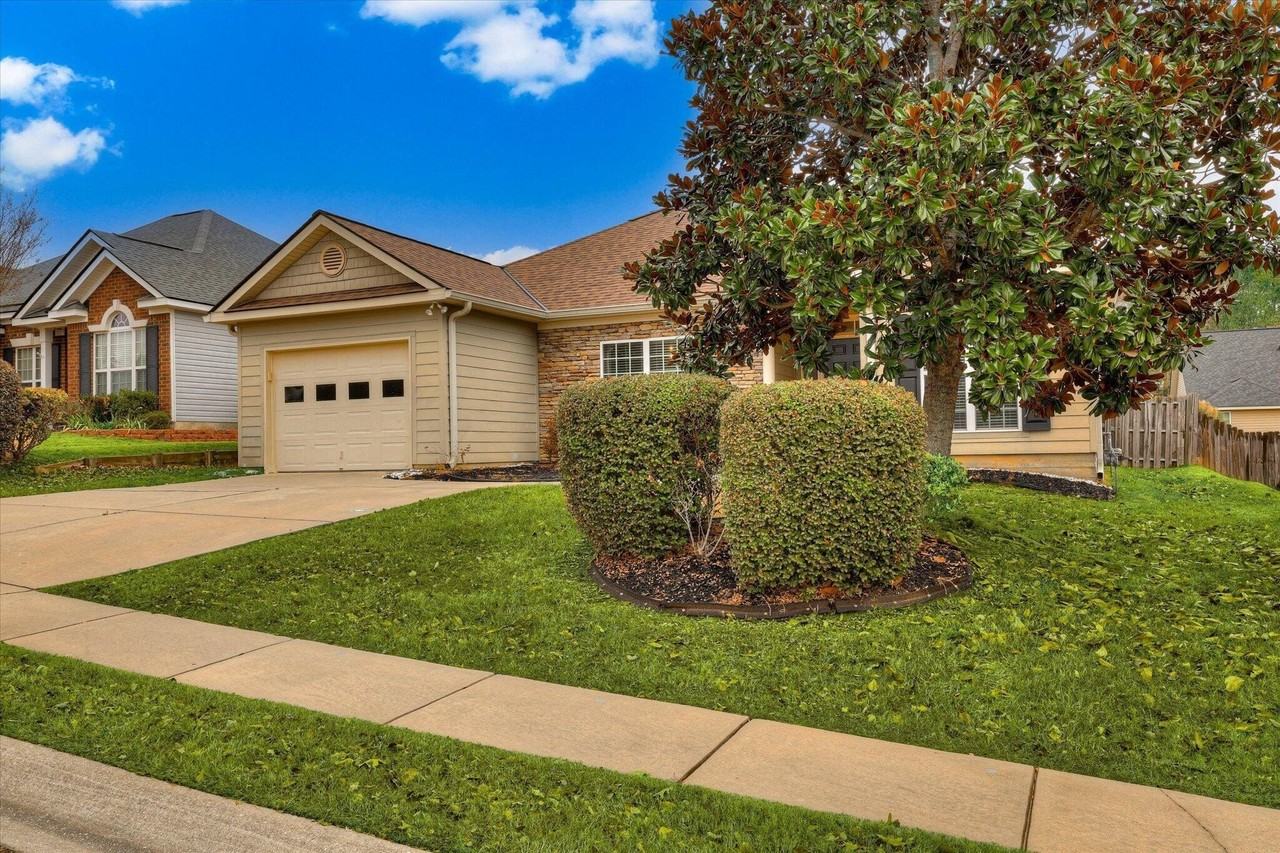721 Wickham Dr - Photo 4 of 50