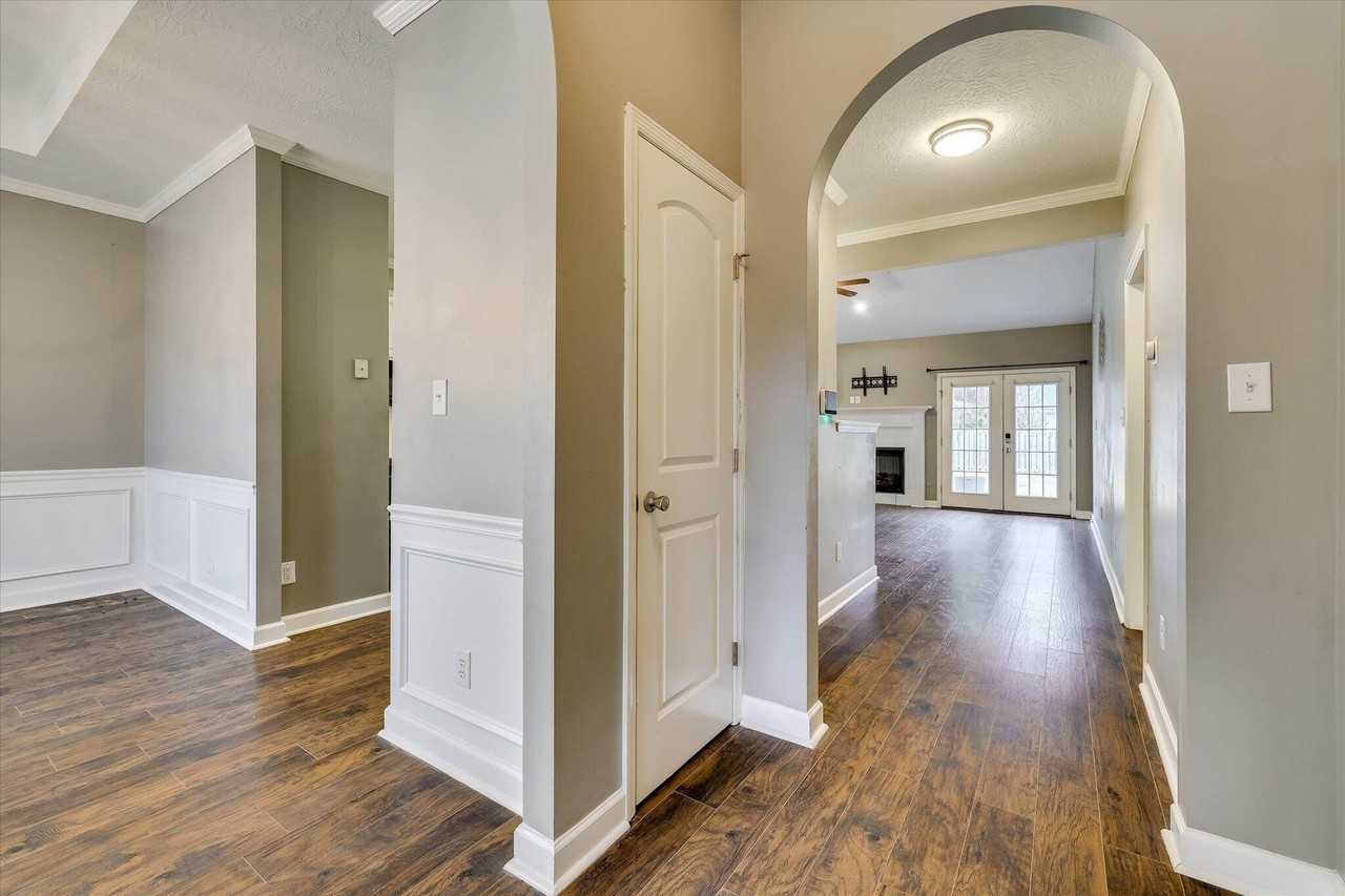 721 Wickham Dr - Photo 7 of 50
