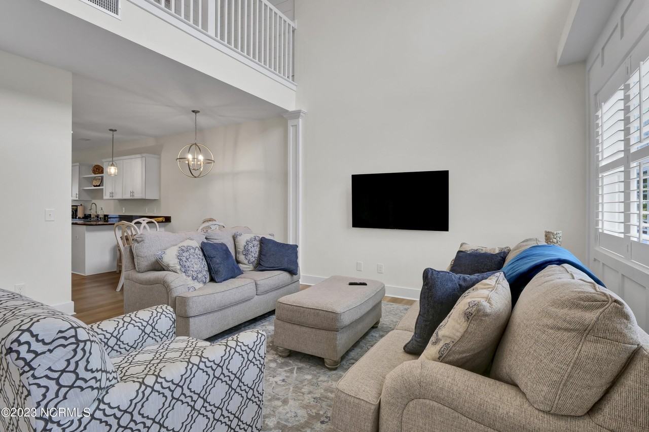 4422 Indigo Slate Way - Photo 3 of 33