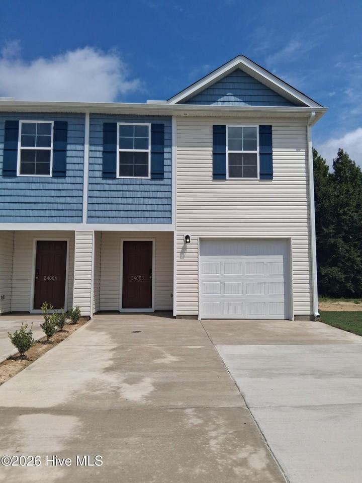 2460 Brookville Dr #B