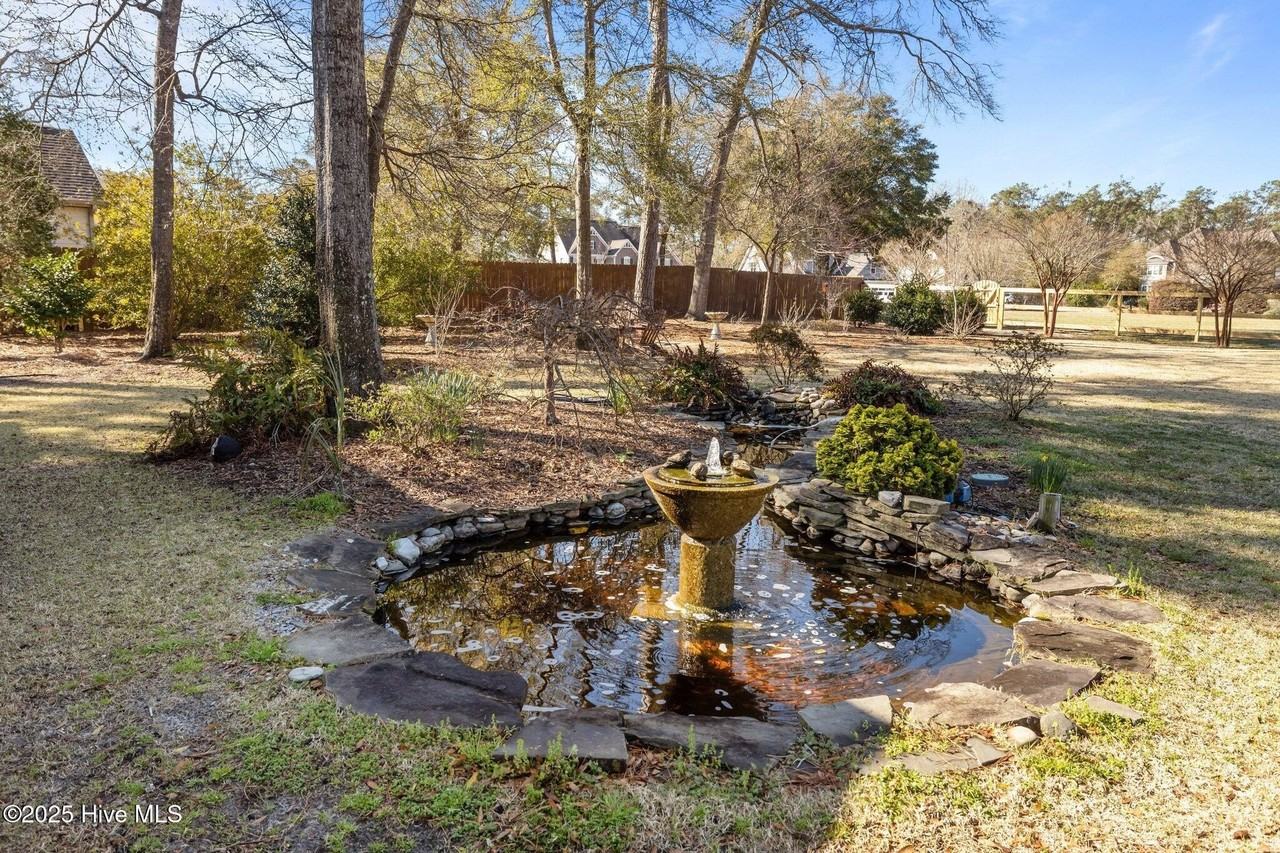 403 Ardan Oaks Cir - Photo 6 of 50