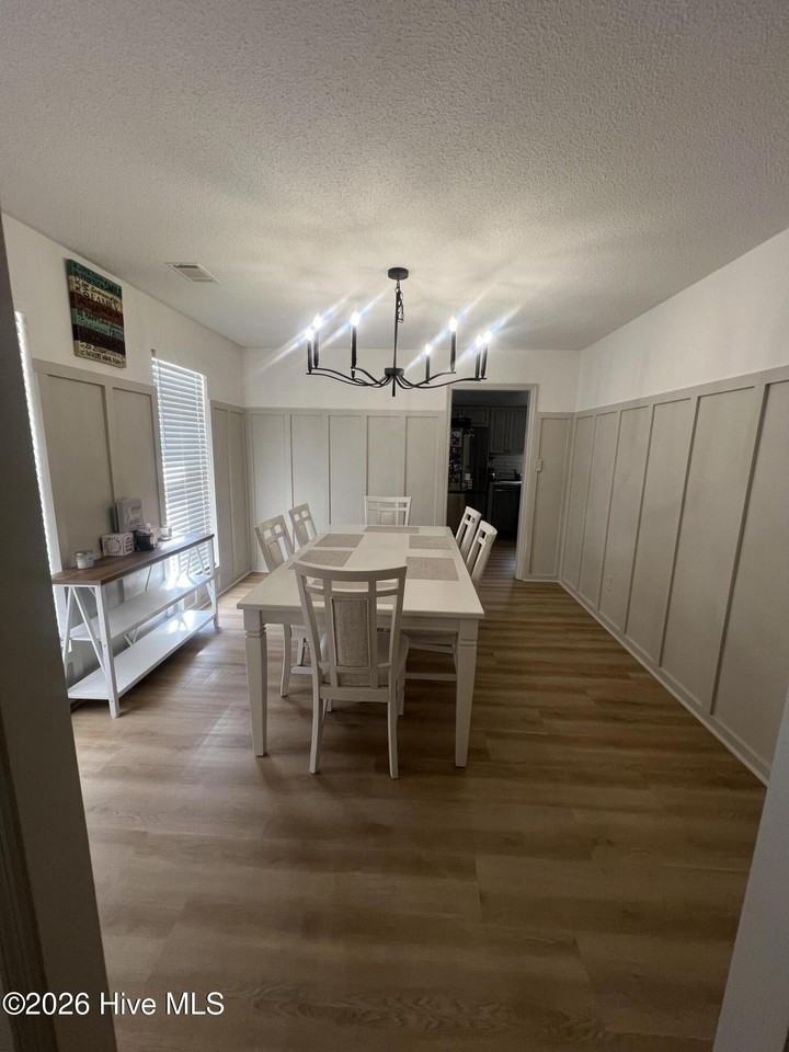 3813 Winchester Ct - Photo 4 of 16