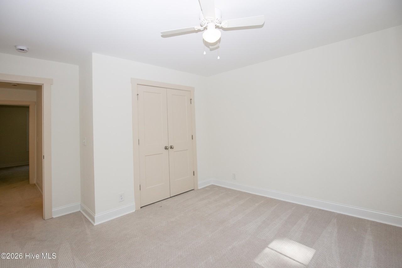 130 Torrey Pines Ln - Photo 7 of 50