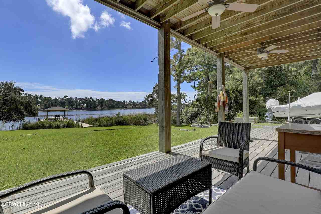 716 Bay Harbor Dr - Photo 6 of 28