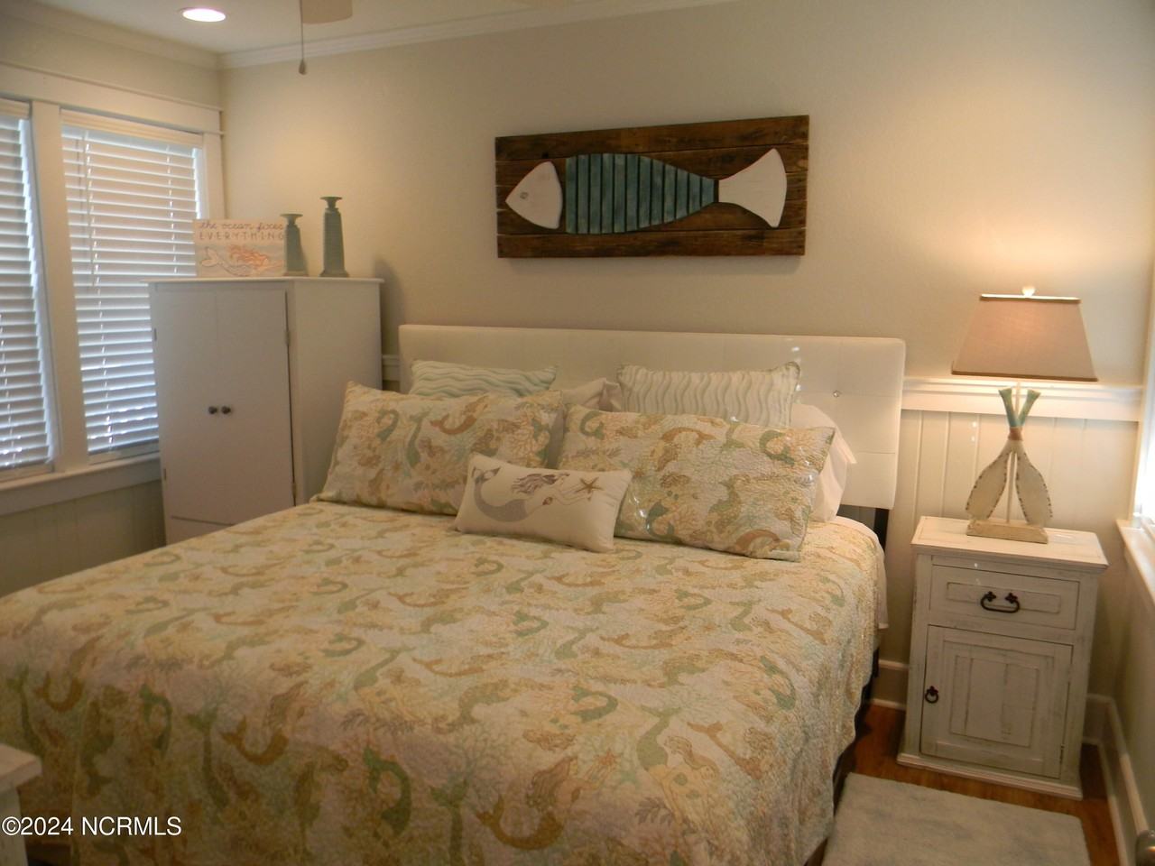 128 Sunset Ln - Photo 3 of 9