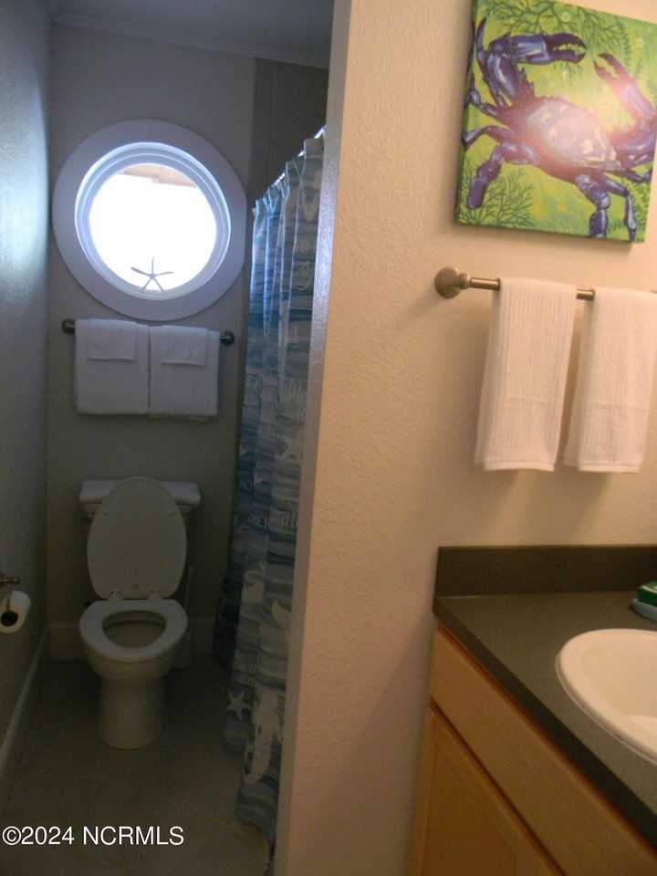128 Sunset Ln - Photo 5 of 9