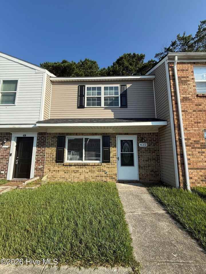 432 Myrtlewood Cir
