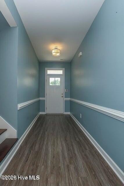 223 Holly Grove Ct E - Photo 4 of 42
