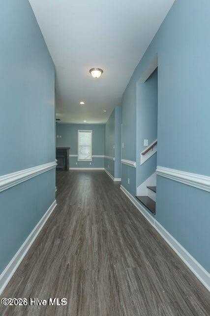 223 Holly Grove Ct E - Photo 5 of 42