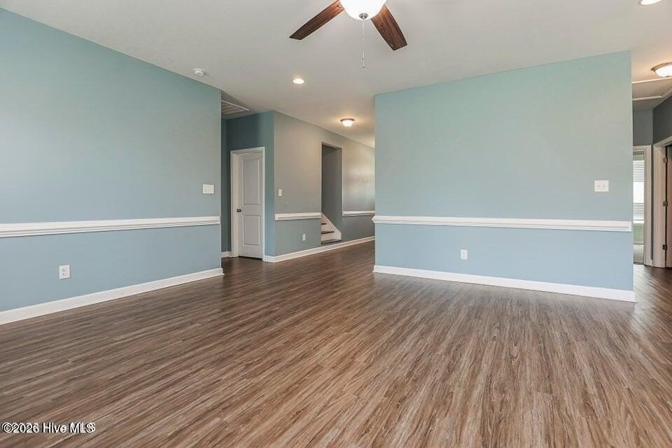 223 Holly Grove Ct E - Photo 6 of 42