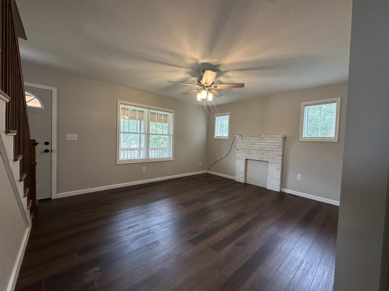 1810 Churchville Ave - Photo 4 of 11