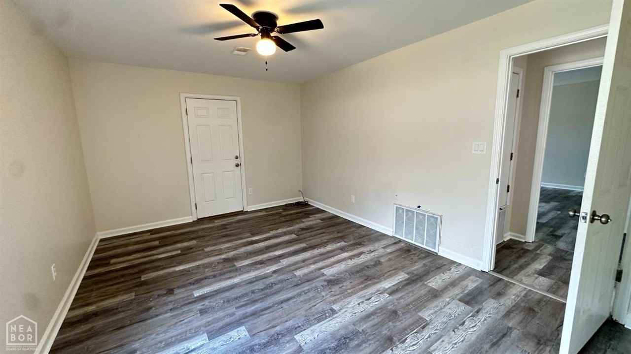 1908 S Culberhouse St - Photo 7 of 15