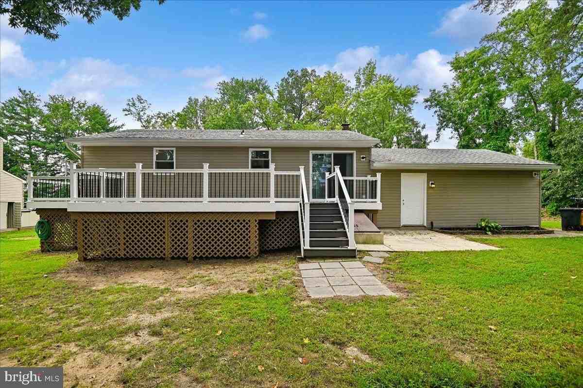 7660 Turnbrook Dr - Photo 6 of 50