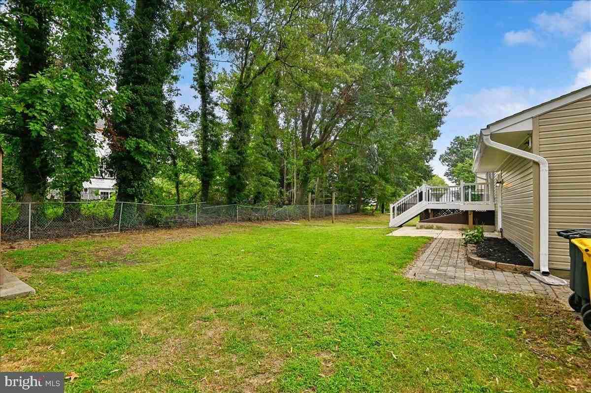7660 Turnbrook Dr - Photo 7 of 50