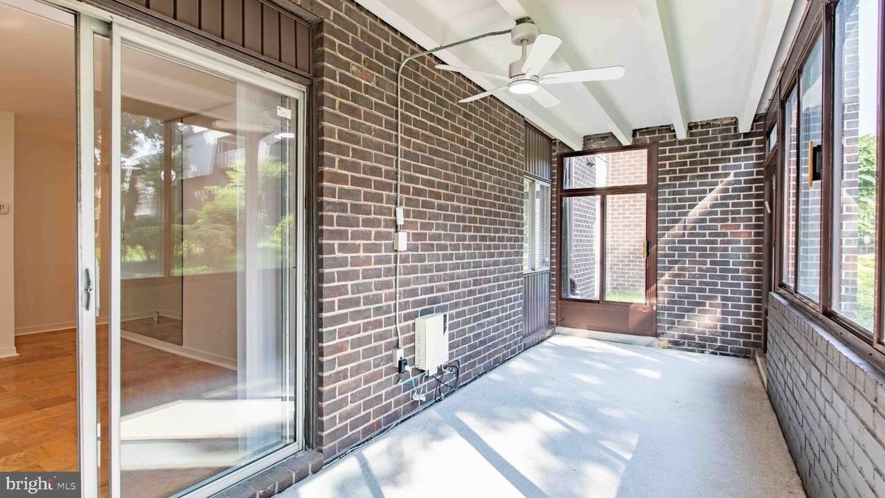 29 Stonehenge Cir - Photo 5 of 36