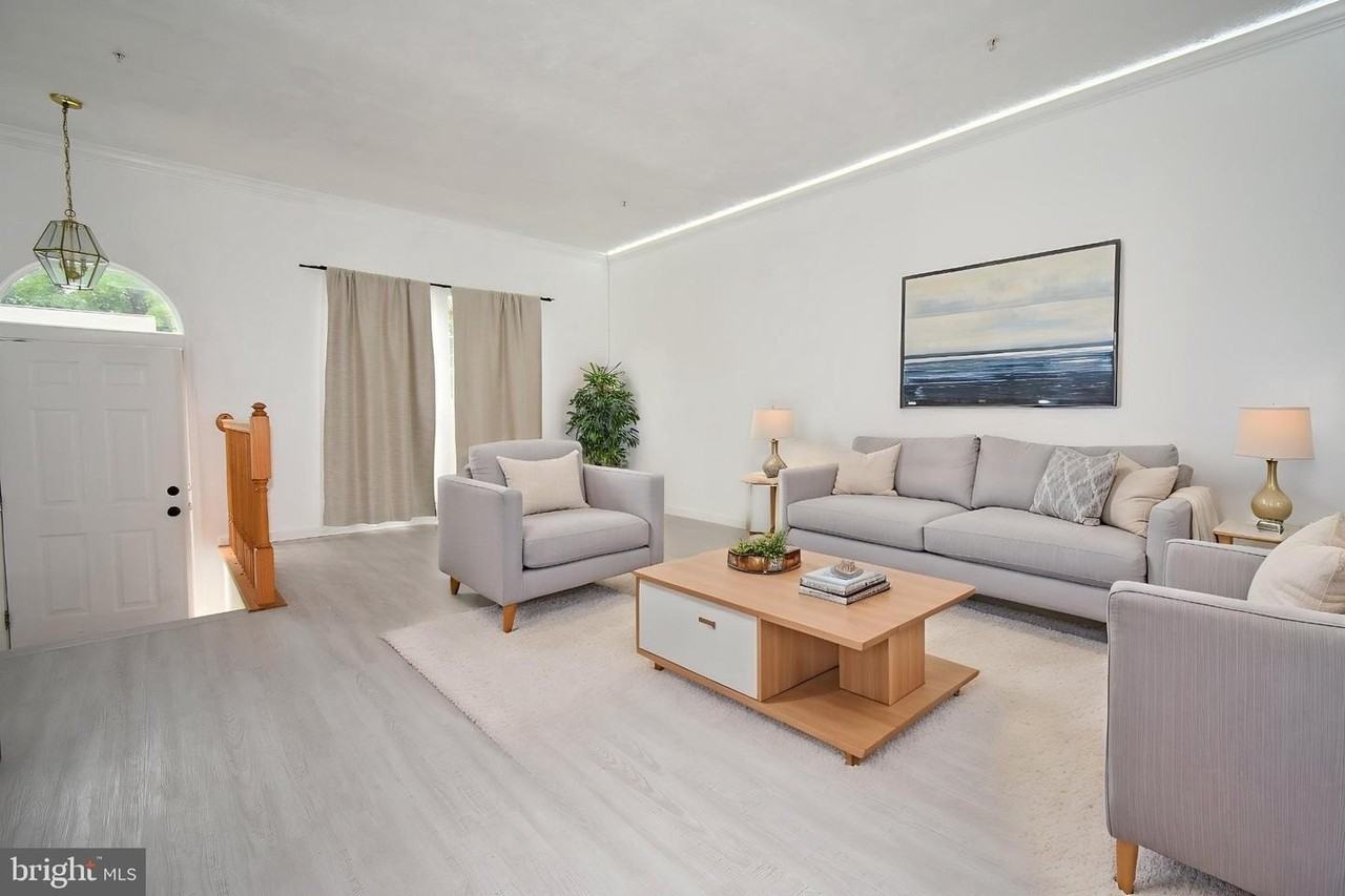 6617 Cambria Ter - Photo 3 of 28