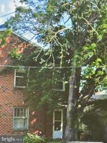 233B Roesch Ave 2nd Fl - Photo 1 of 1
