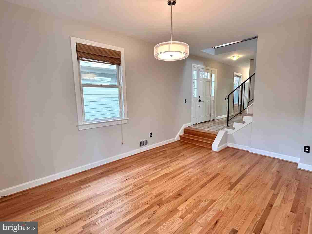 505 Carlisle Dr - Photo 6 of 22