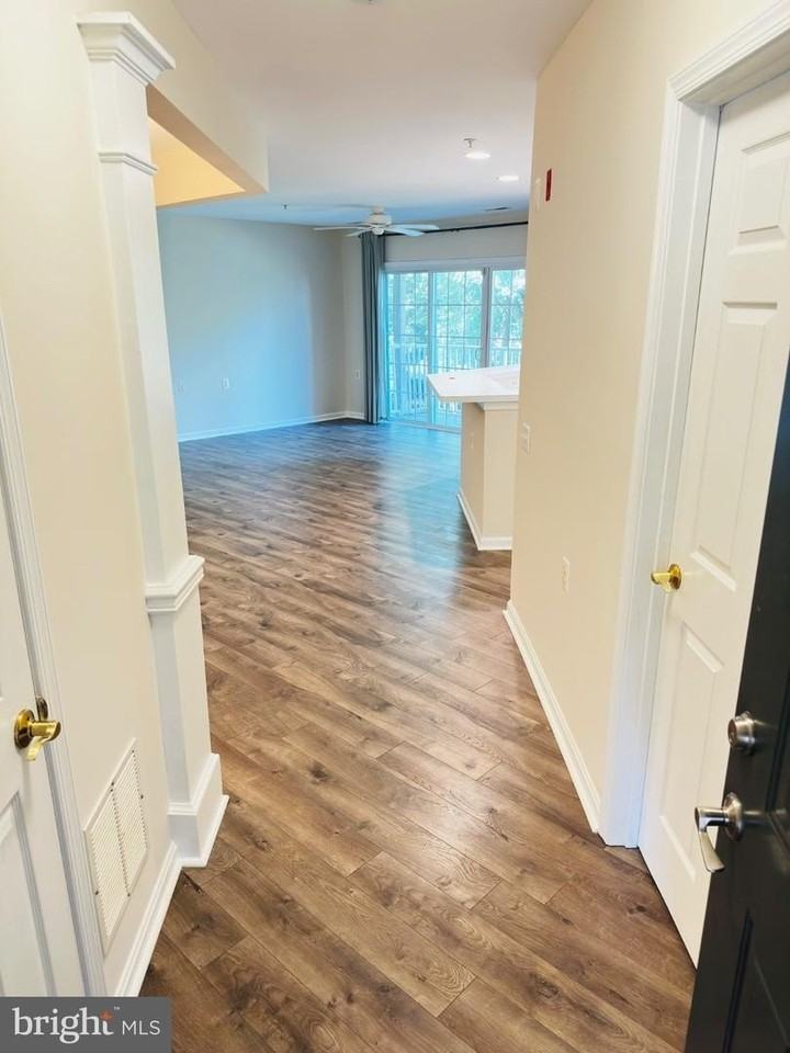 12501 Hayes Ct - Photo 2 of 50