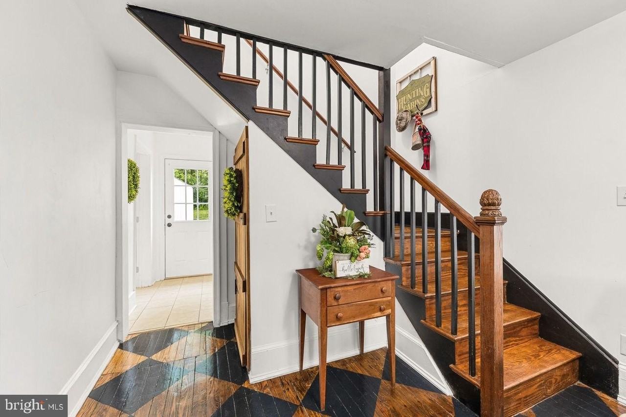 143 N Water St - Photo 7 of 22