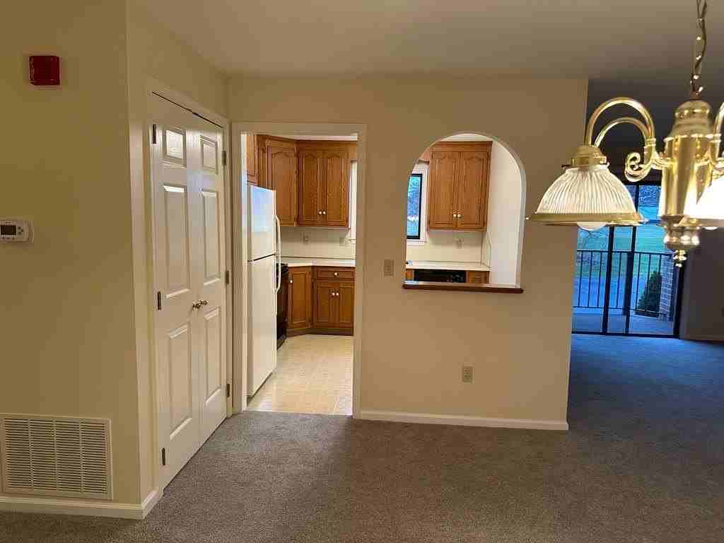 885 Cold Spring Rd #5 - Photo 5 of 19