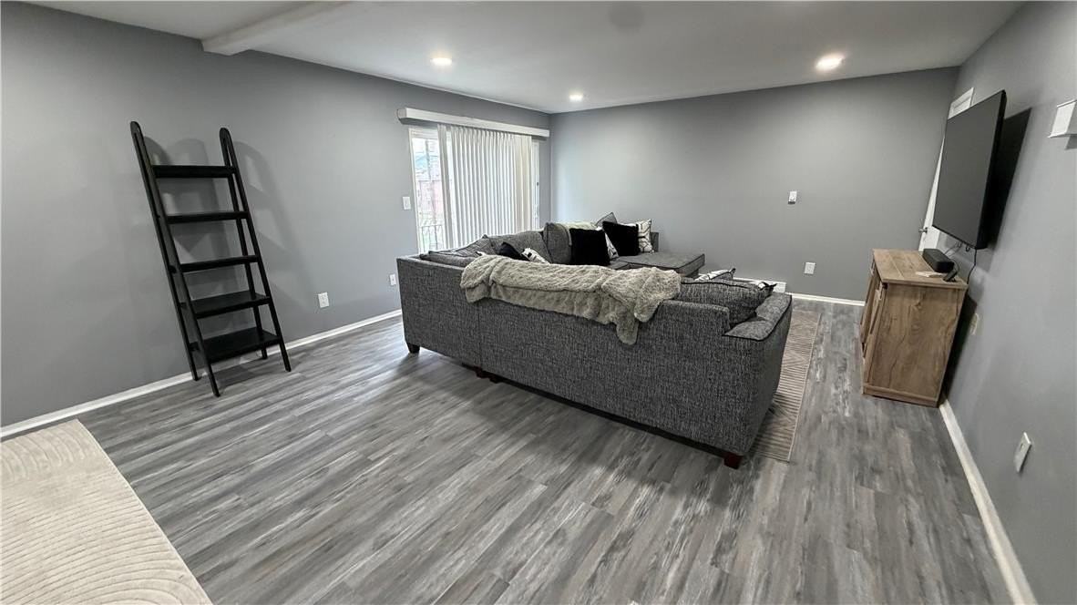 1024 1st Ave - Photo 5 of 21