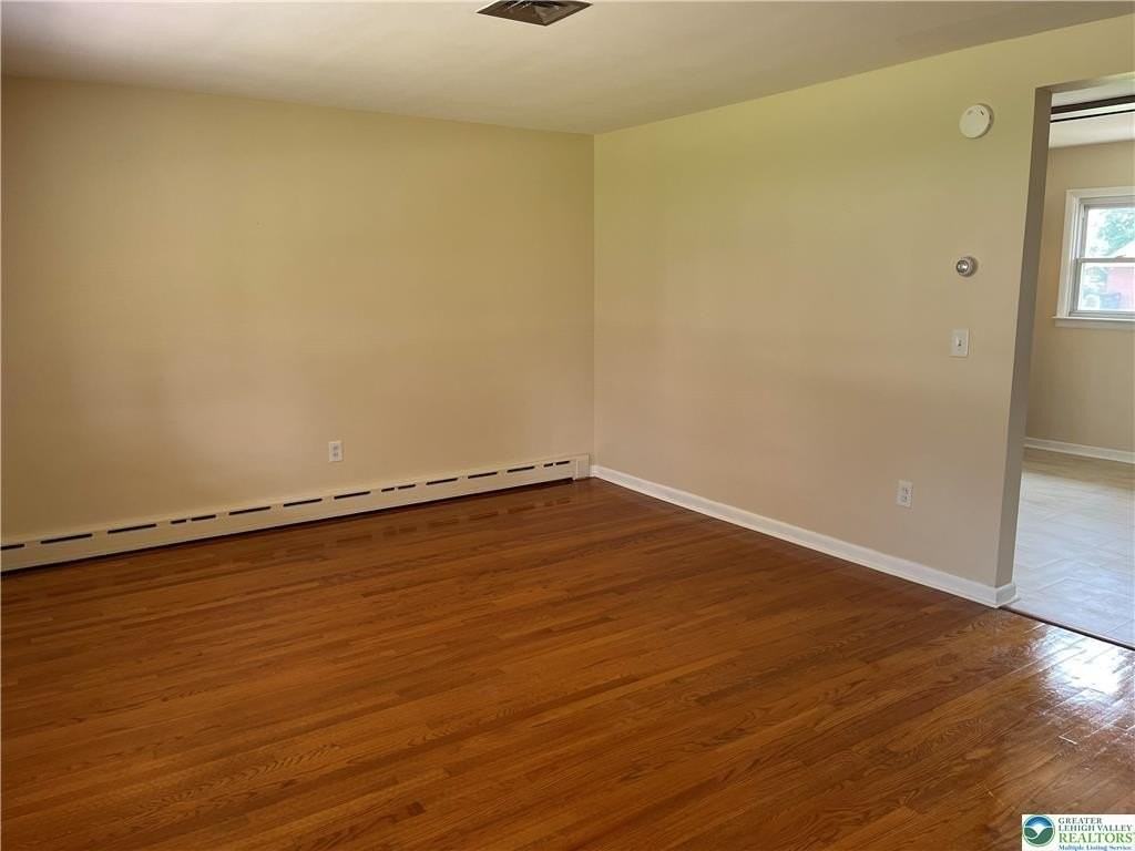1621 Chippendale Cir - Photo 7 of 13
