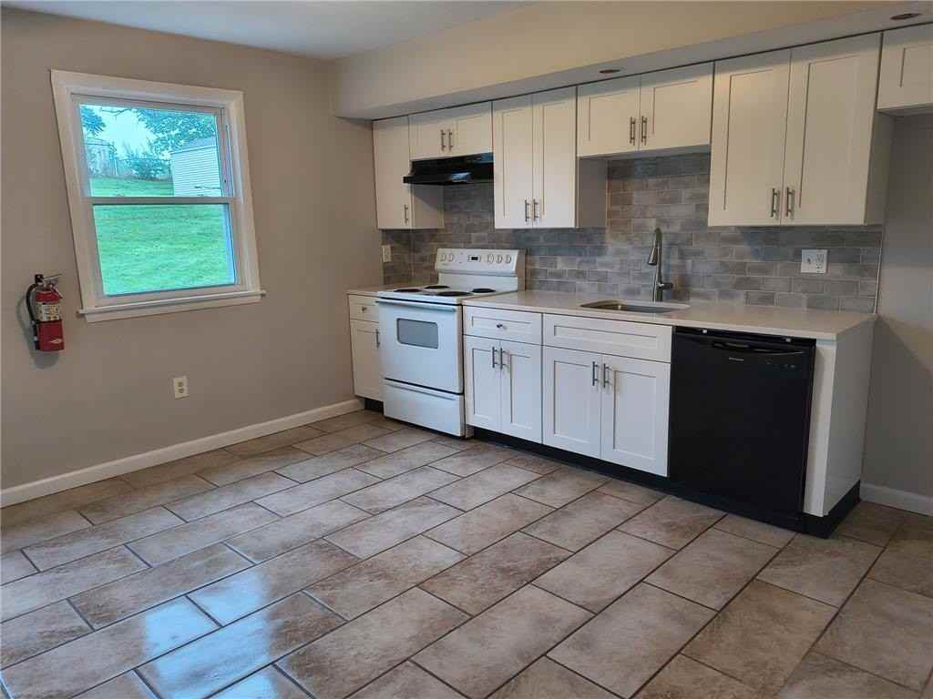 97 Hillcrest Ln #B16 - Photo 4 of 8