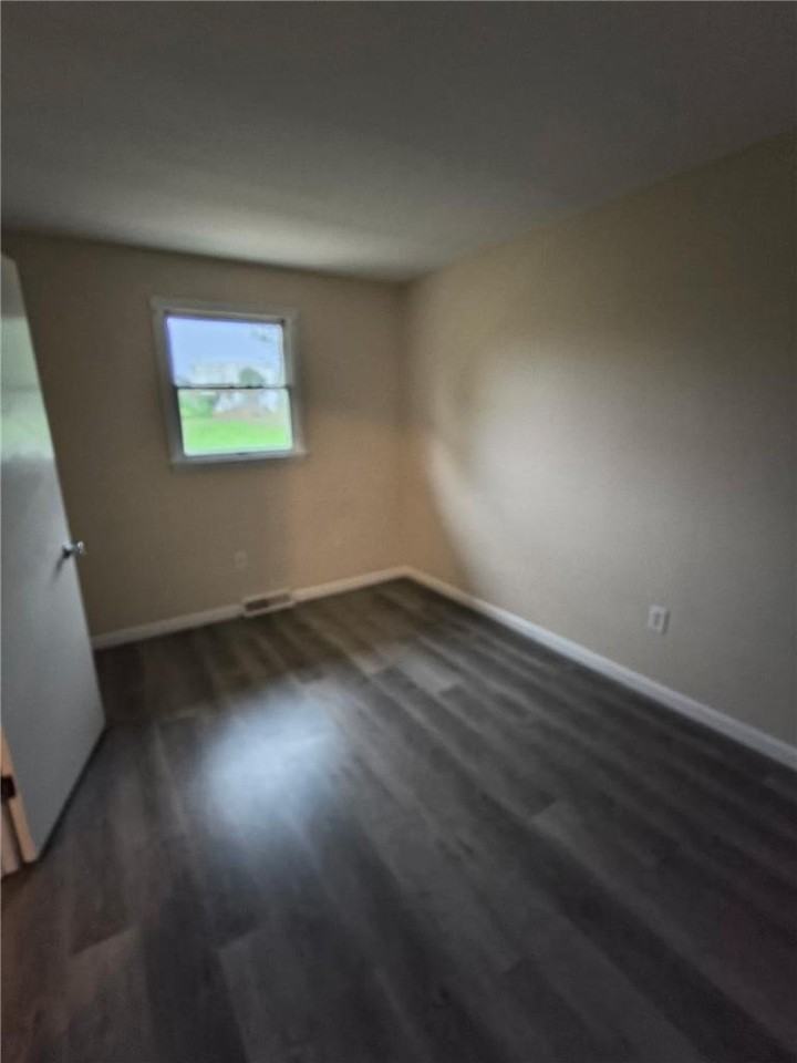 97 Hillcrest Ln #B16 - Photo 6 of 8