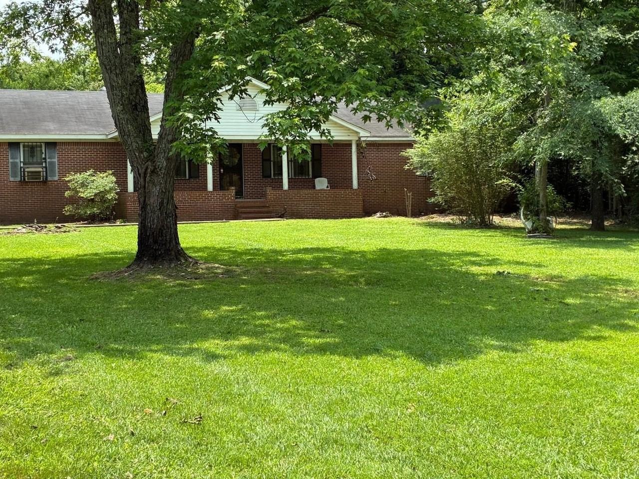 485 Fayette Corner Rd - Photo 2 of 20