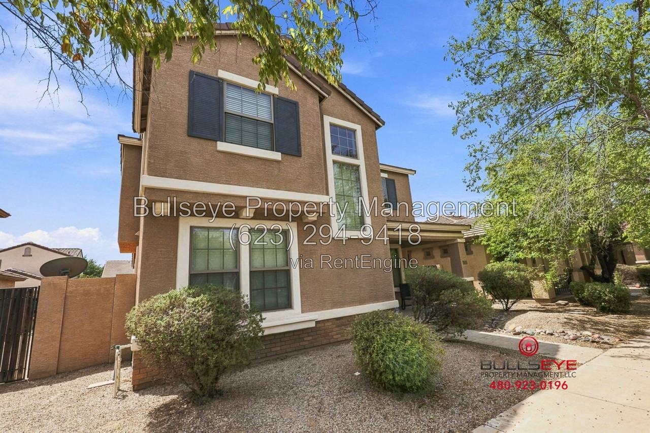 3289 E Ivanhoe St - Photo 5 of 44