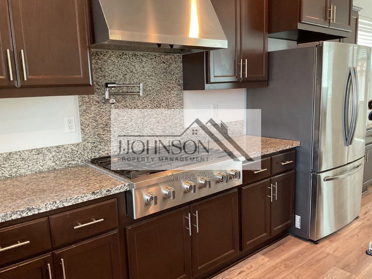 2530 Ellis Town Dr - Photo 2 of 28