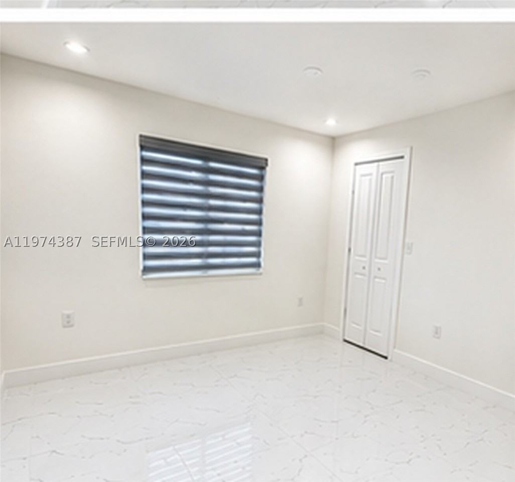 3131 Nw 60th St #0 - Photo 4 of 11