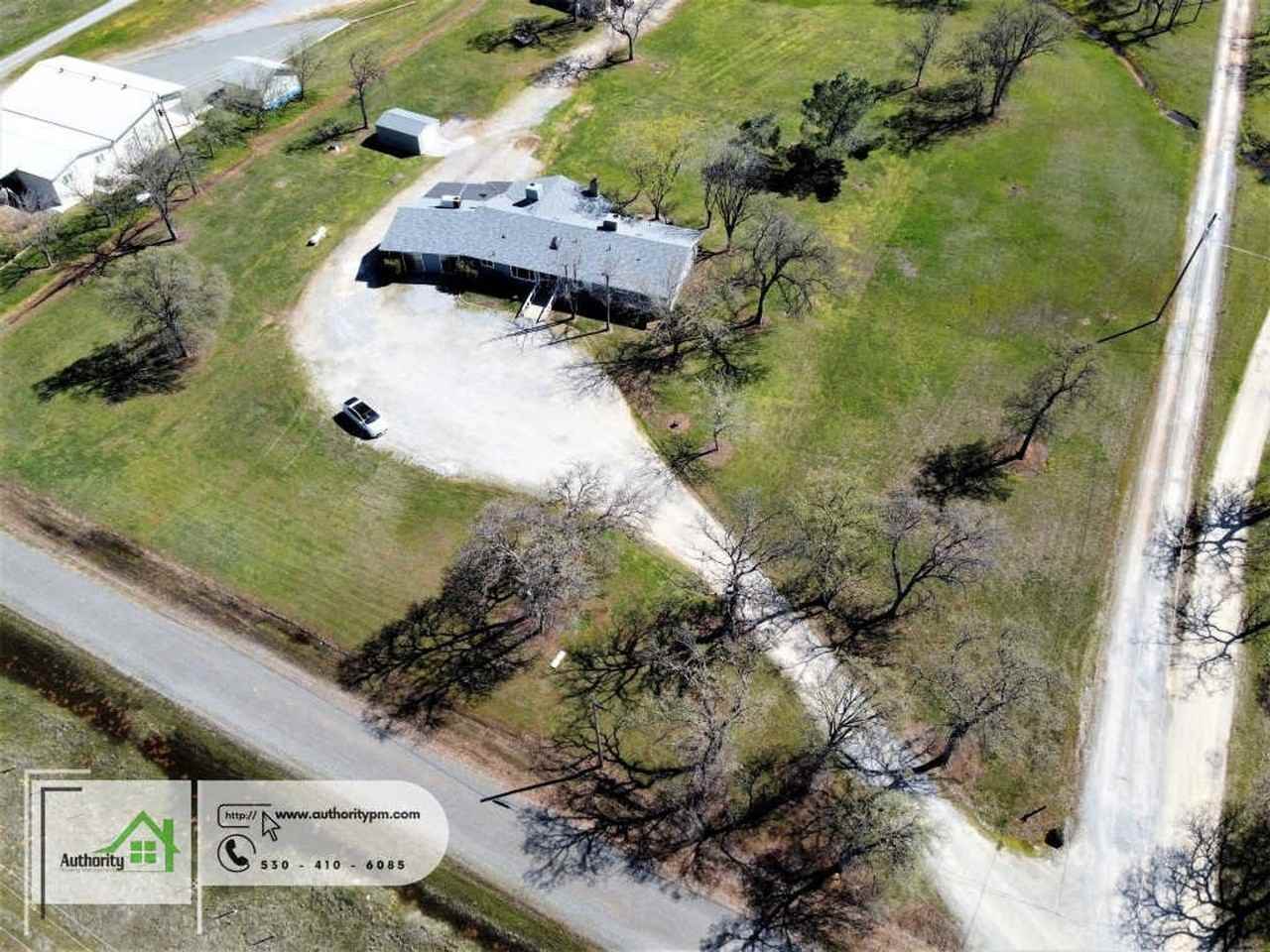 3253 Tarmac Rd - Photo 3 of 49