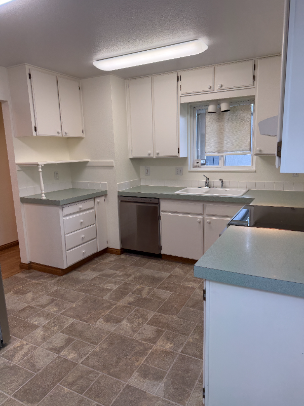 17633 Nw Rolling Hill Ln - Photo 3 of 16
