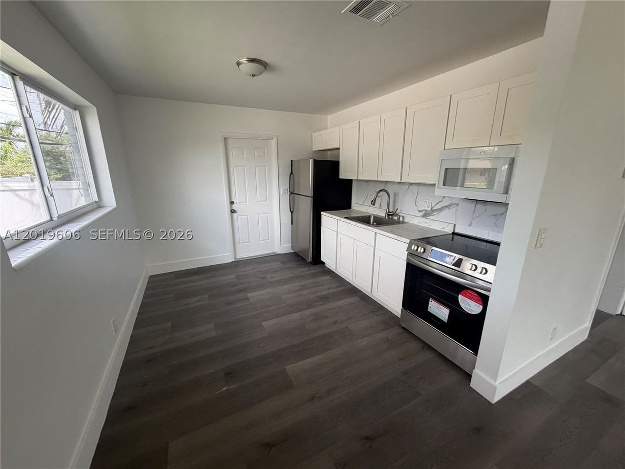 117 Se 2nd Ave #1