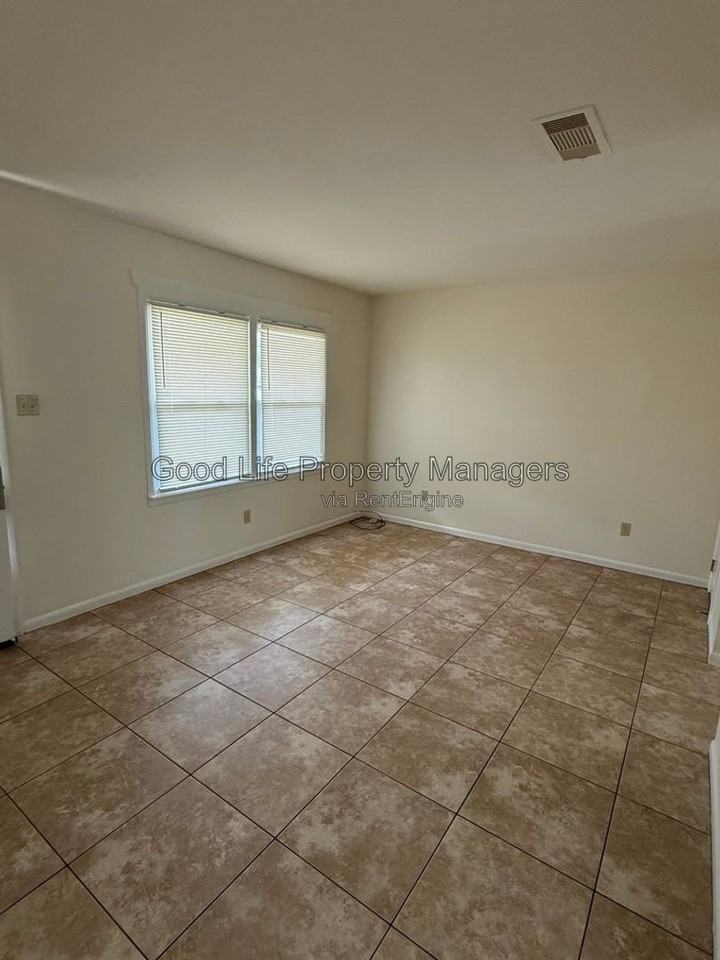 3751 E Olive Rd #3 - Photo 3 of 14