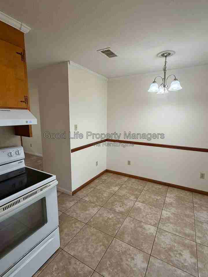 3751 E Olive Rd #3 - Photo 7 of 14