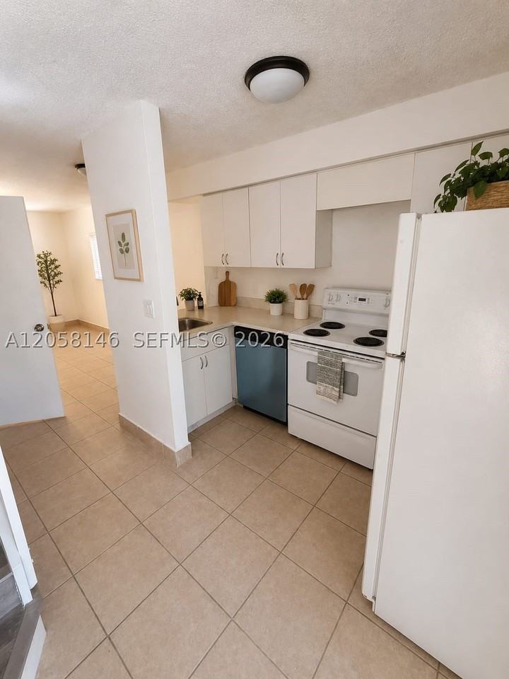 1650 Nw 25th Ave #213 - Photo 2 of 19