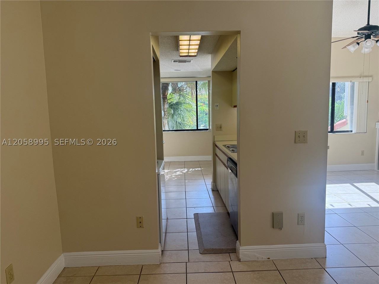 9843 Sw 138th Ave #EA2R - Photo 7 of 13