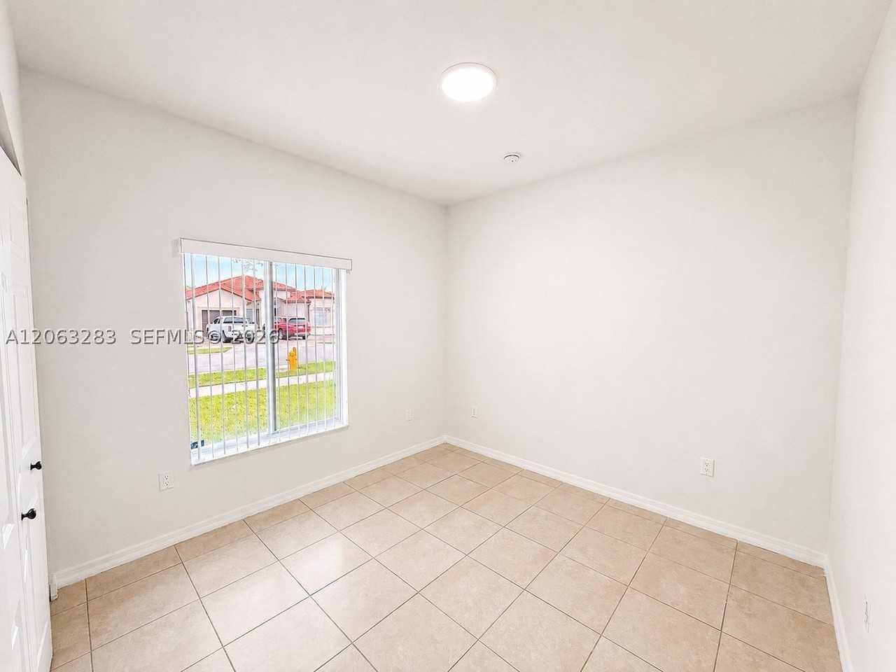 13421 Sw 280th Ter - Photo 5 of 18