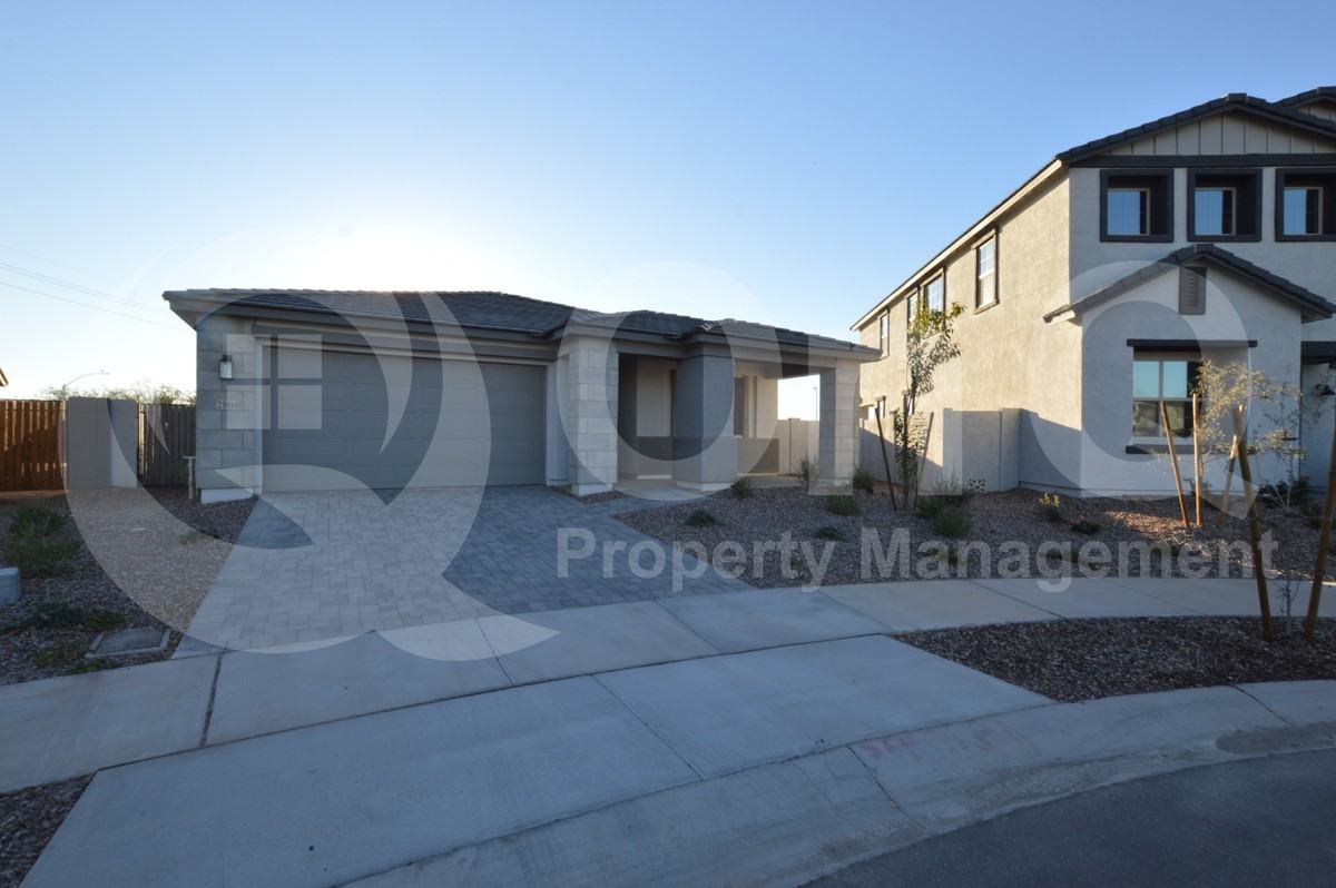 21914 S 226th Pl - Photo 2 of 38