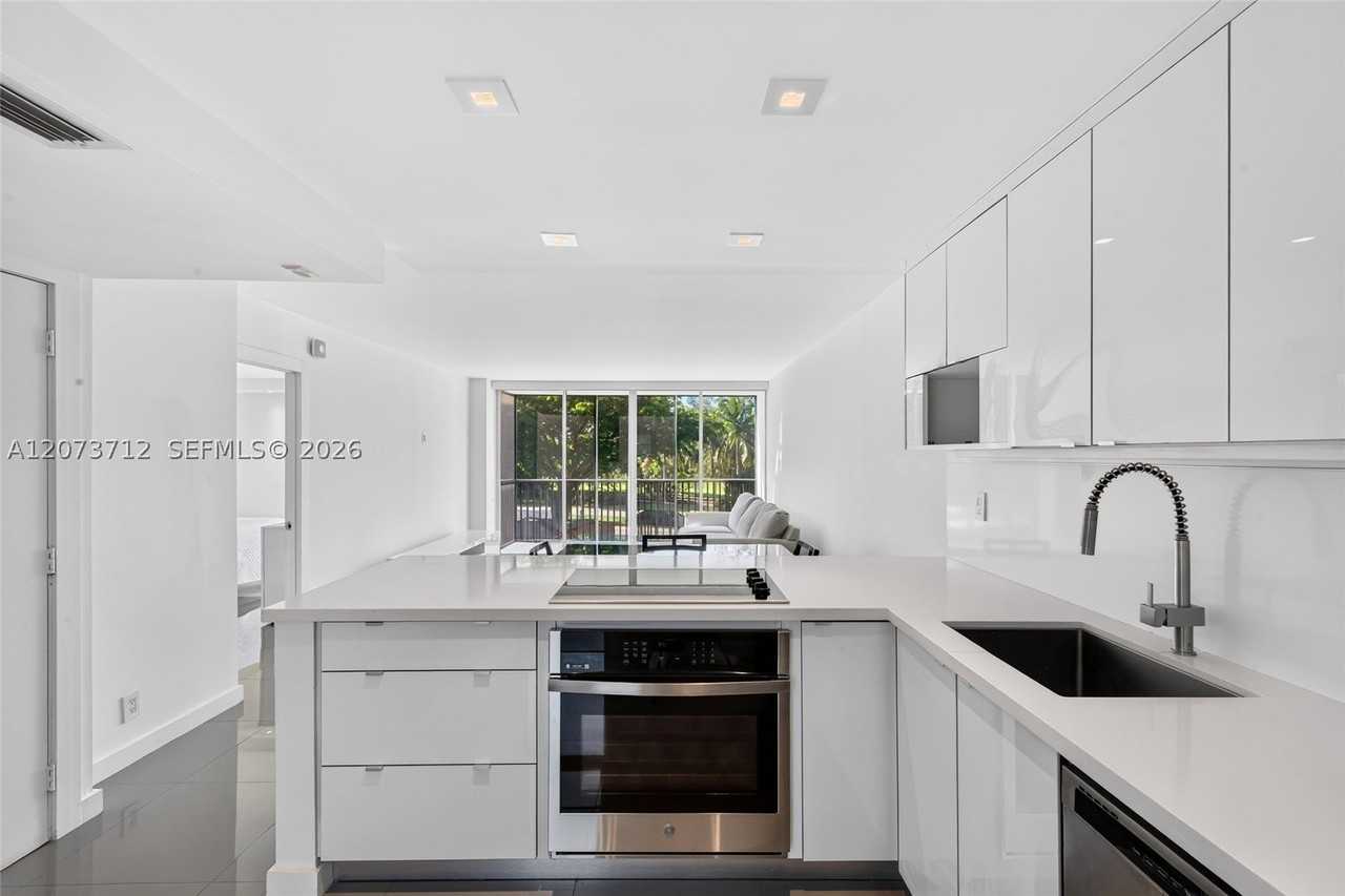3301 N Country Club Dr #310