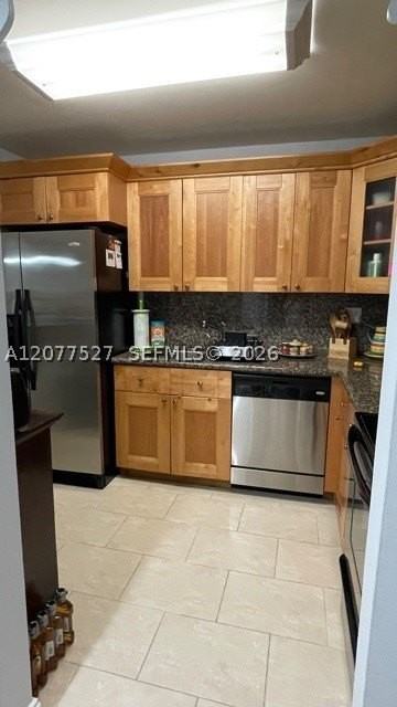 100 Lakeview Dr #103 - Photo 5 of 20